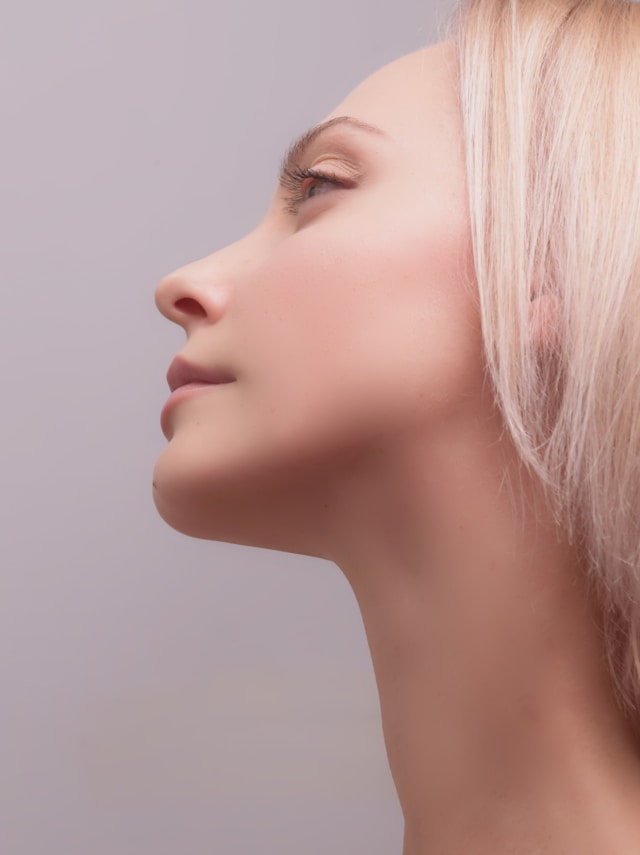 The Rise of Chin Filler in Cosmetic Enhancement