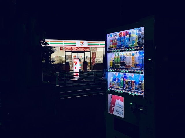 Choose nozomiivending.com.sg for Vending Machine Solutions